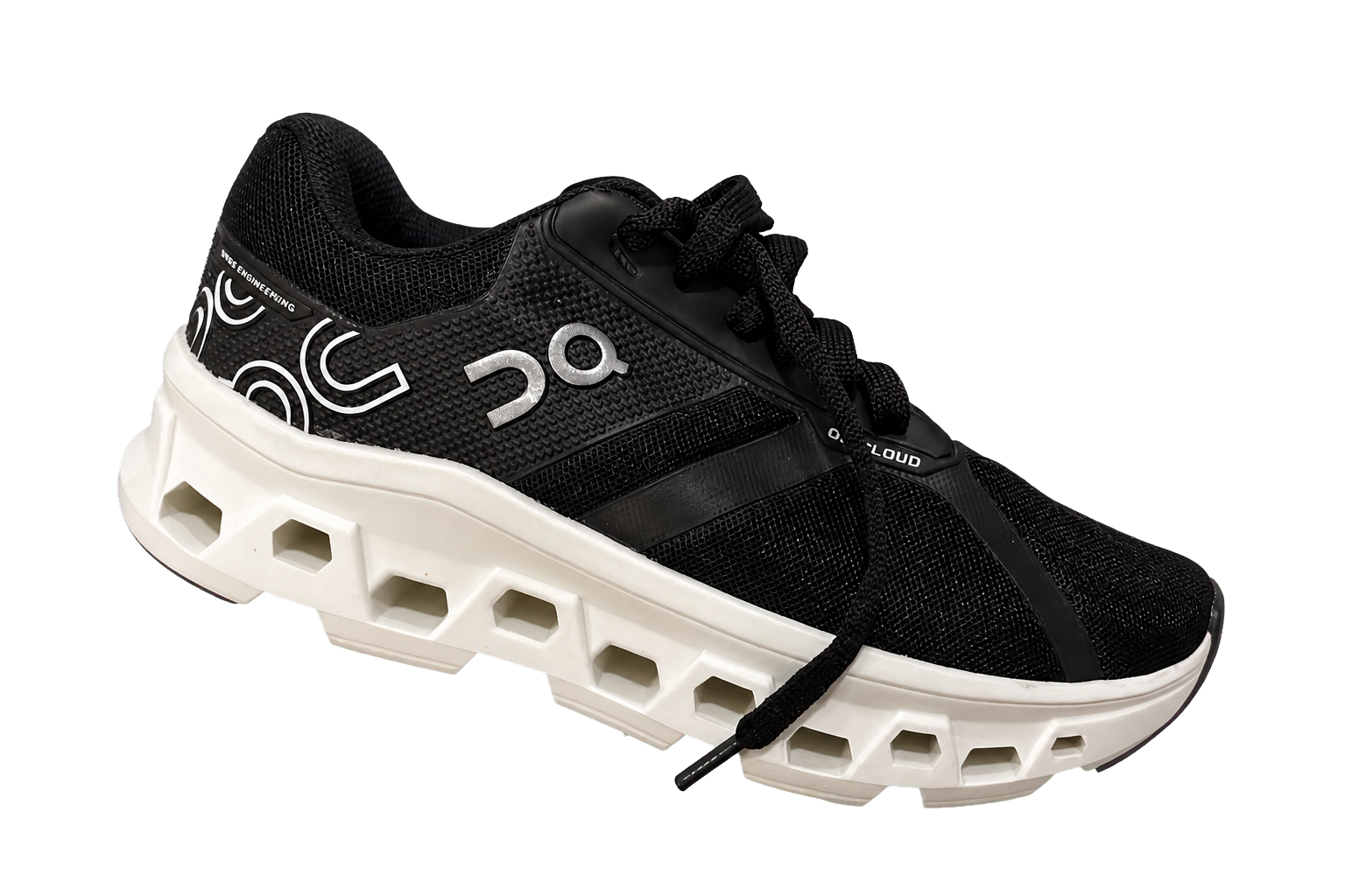 On Cloud preto e branco
